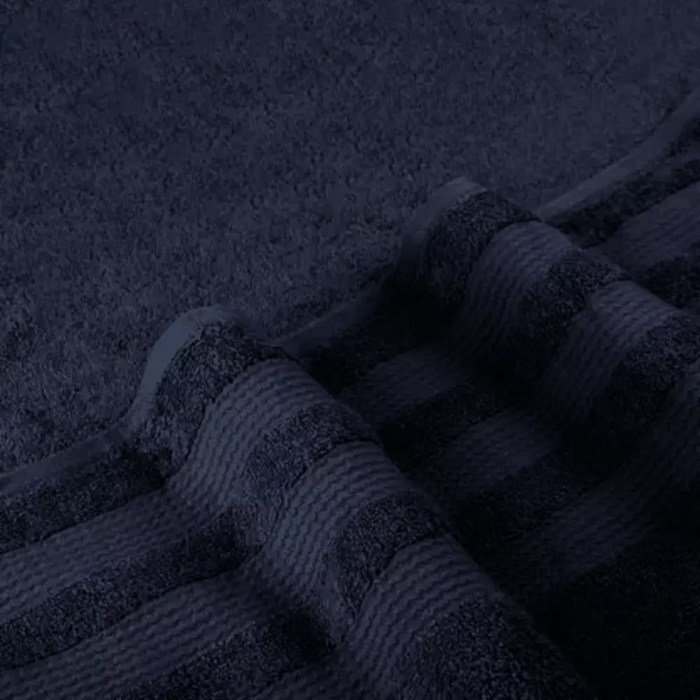 Stylish 500 GSM Bath Towels in Grey