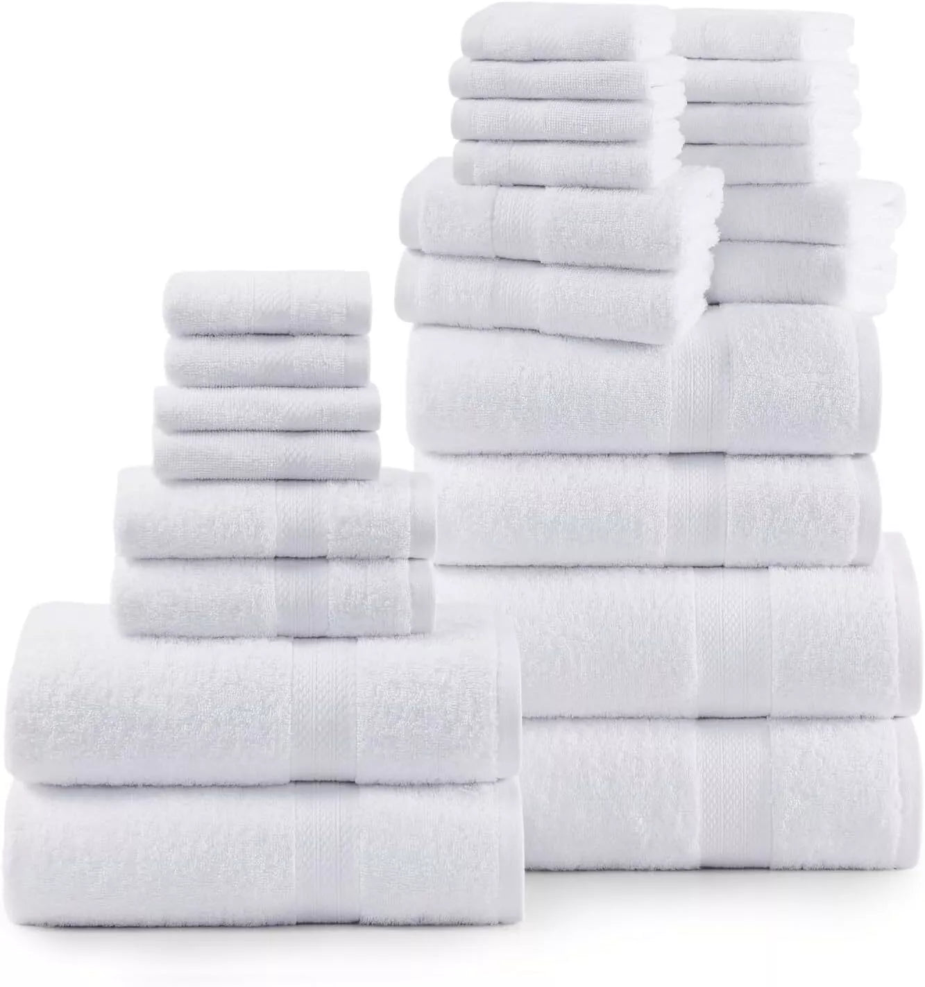 Luxury 800 GSM Egyptian Cotton Towels in Bath Setting